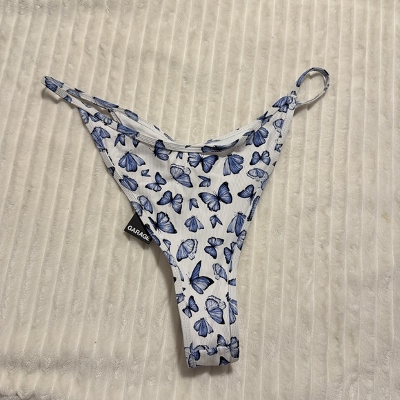 NWT garage bikini bottoms 🦋 - Picture 4 of 5